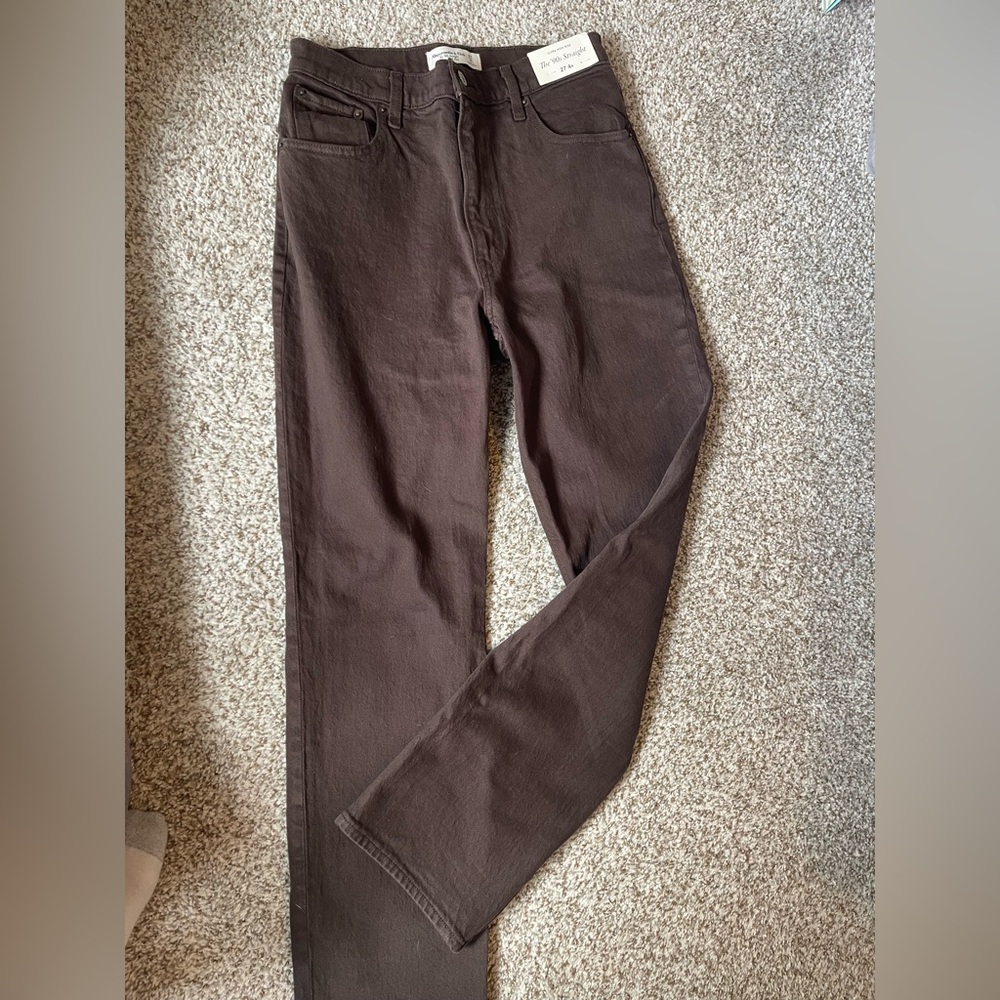 Abercrombie 90s Straight Ultra High Rise brown Jean